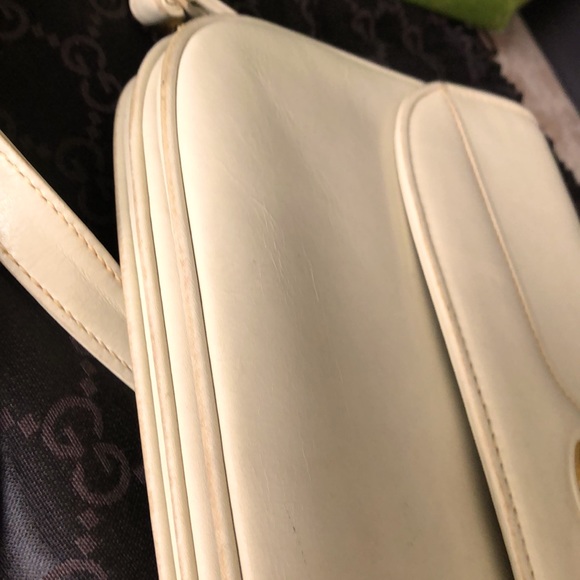 ❌PRICE DROP ❌🛑Authentic Crossbody/Shoulder Leather Bag Gucci. - Picture 7 of 15